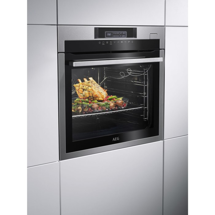 AEG BSE782320M SteamBoost Multifunction Steam Oven With ProSight Touch
