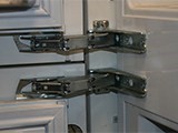 Hinge of fixed/door-on-door fitting