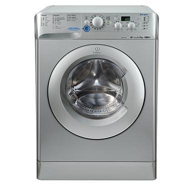 Indesit XWD71252S Freestanding Washing Machine in Silver