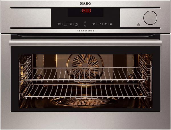 AEG compact steam oven with ProCombi technology