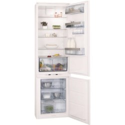 AEG Pro-Fresh Frost Free 70-30 Integrated Fridge Freezer - SCT71900S0