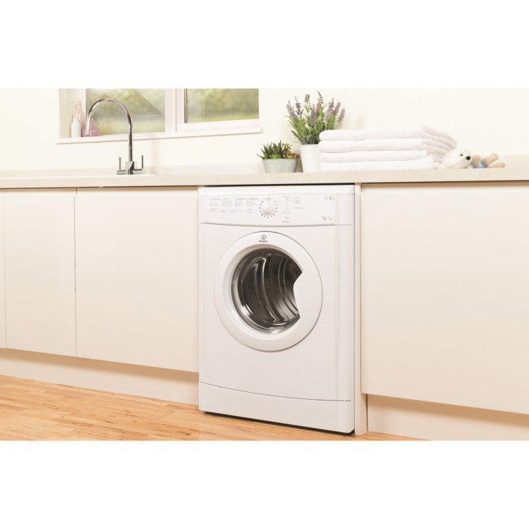 GRADE A2 - Indesit IDVL75BR 7kg Freestanding Vented Tumble Dryer - Polar White