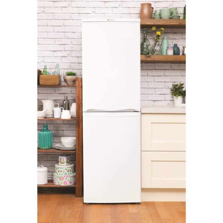 Hotpoint AFAA52PAI Frost Guard Freestanding Fridge Freezer Polar White
