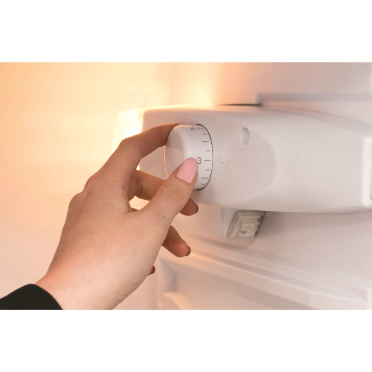 Hotpoint AFAA52PAI Frost Guard Freestanding Fridge Freezer Polar White
