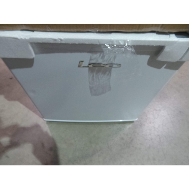 GRADE A2 - Light cosmetic damage - LEC R50052W White Compact Freestanding Fridge With Ice Box