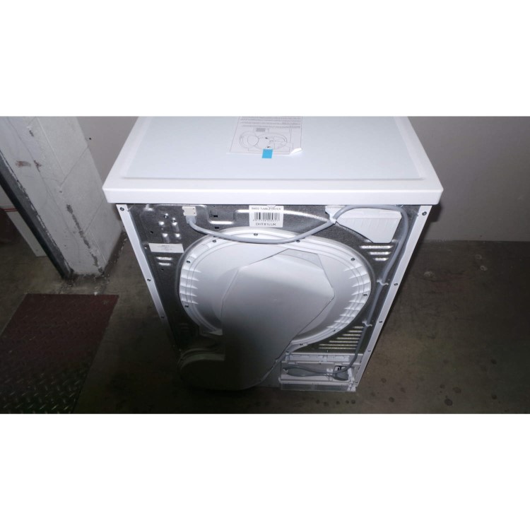 GRADE A3 - Heavy cosmetic damage - Smeg DHT81LUK Freestanding Heat Pump Dryer White