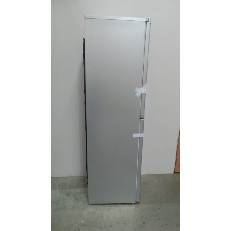 GRADE A2 - Light cosmetic damage - Beko CF5834APS 183x55cm Frost Free Freestanding Fridge Freezer Silver