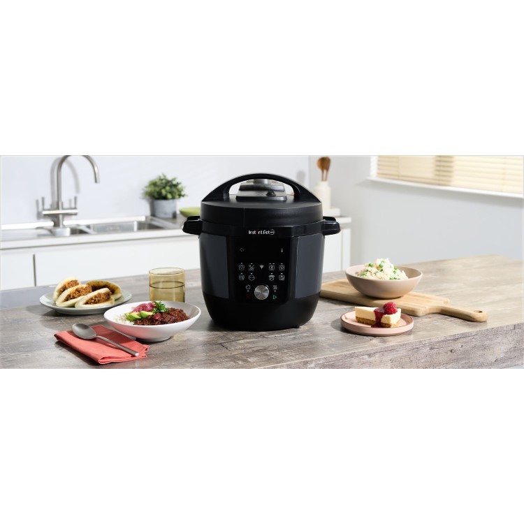 Refurbished Instant Pot Plus 5.7L Multi-Cooker