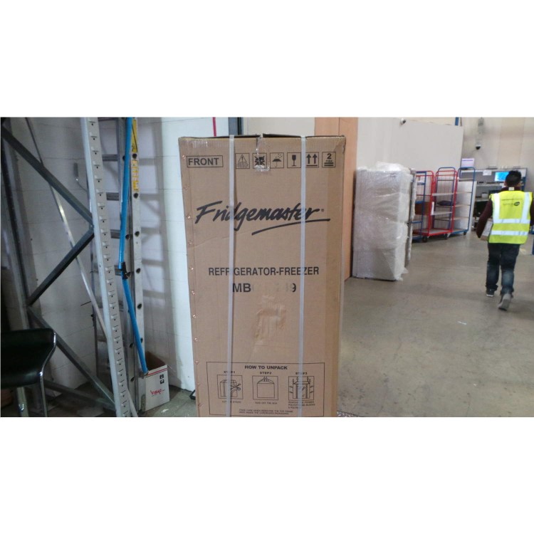 GRADE A3 - Heavy cosmetic damage - Fridgemaster MBC55249 50-50 Integrated Fridge Freezer