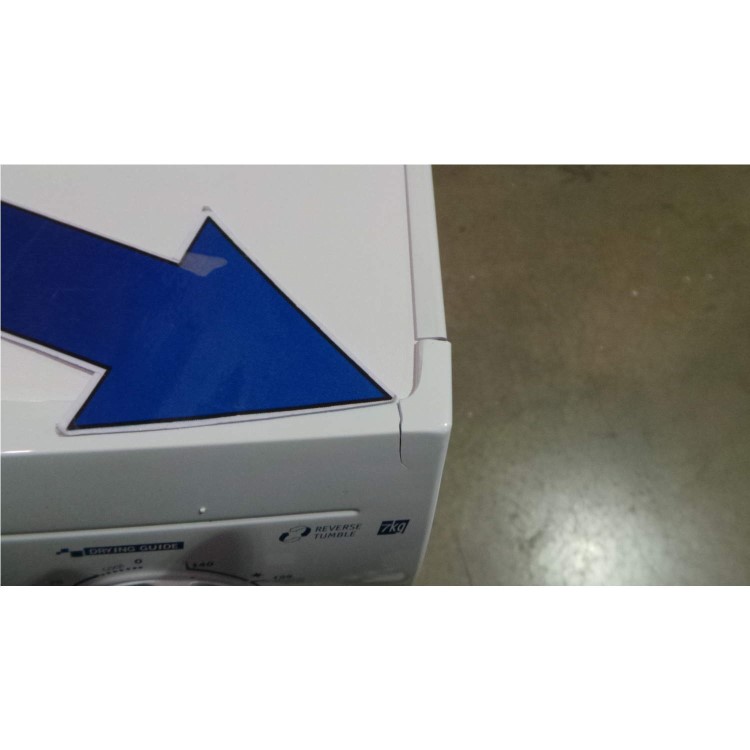 GRADE A2 - Light cosmetic damage - White Knight C77AW 7kg Freestanding Condenser Tumble Dryer - White
