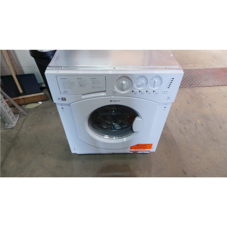 GRADE A2 - Light cosmetic damage - Hotpoint BHWM1292 7kg 1200rpm Integrated Washing Machine