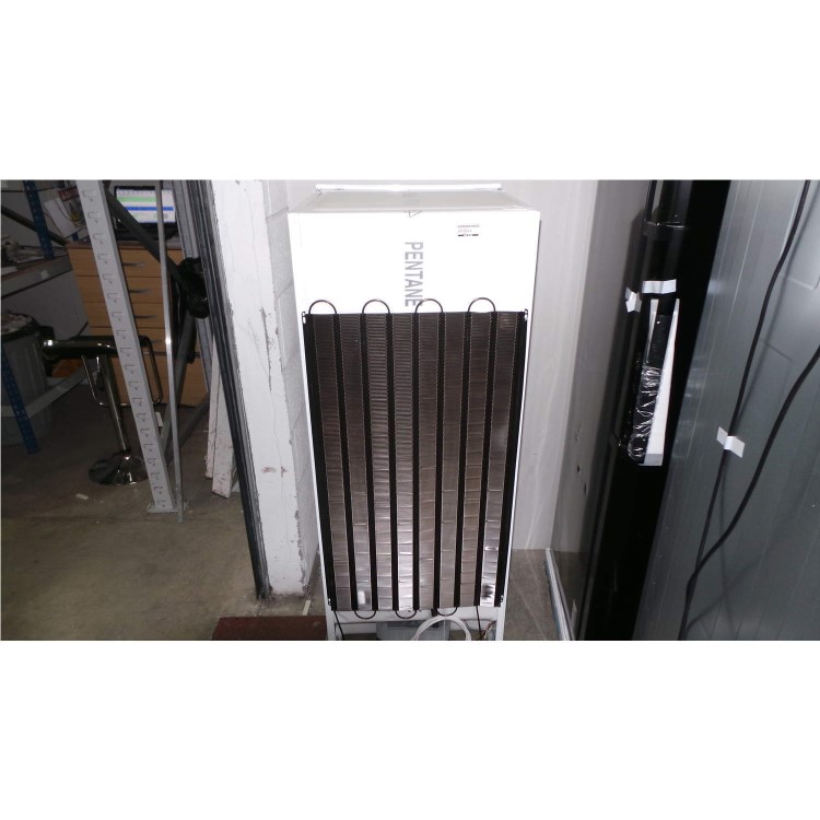 GRADE A2 - Light cosmetic damage - Zanussi ZBB24430SA 70-30 Integrated Fridge Freezer