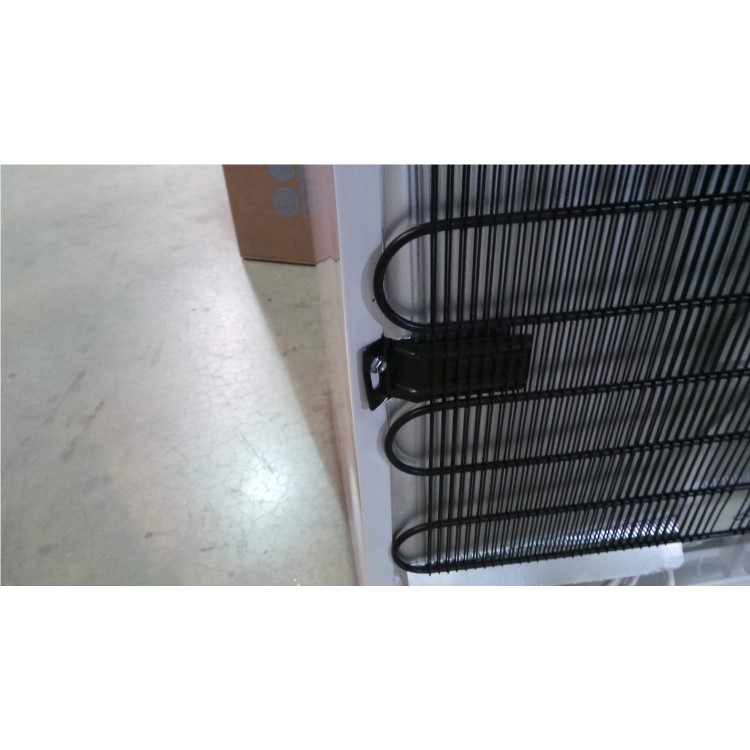 GRADE A2 - Light cosmetic damage - Beko BC50FC 50-50 Frost Free Integrated Fridge Freezer