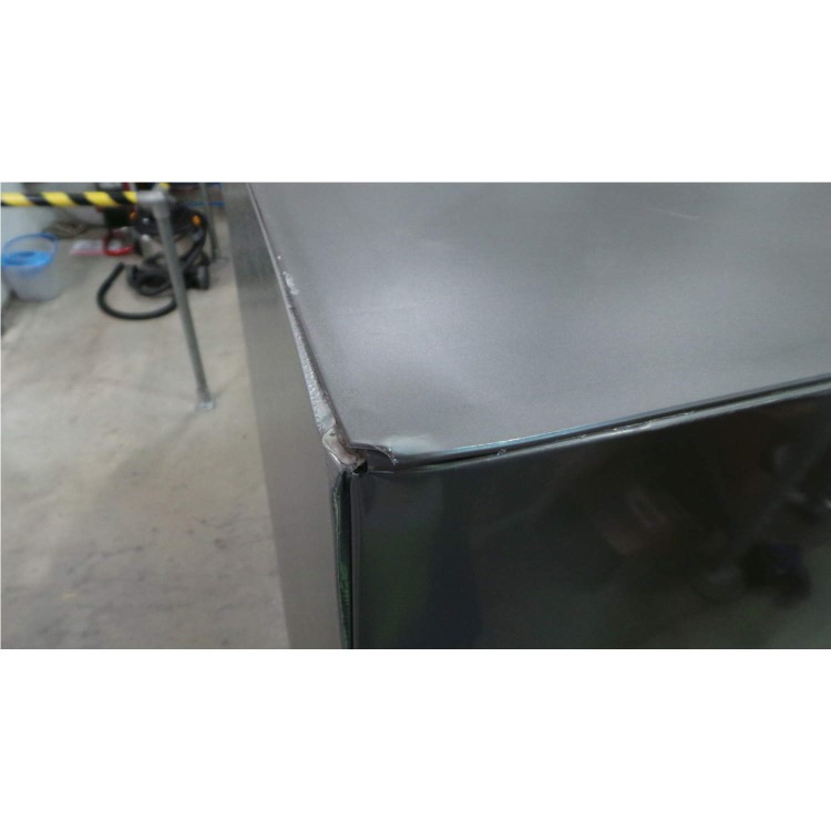 GRADE A3 - Heavy cosmetic damage - Hisense RB403N4AC2 Freestanding Fridge Freezer Stainless Steel