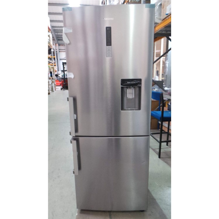 GRADE A2 - Light cosmetic damage - Samsung RL4362FBASL G-series Silver 70cm Wide Freestanding Fridge Freezer With Easy Clean Steel Doors