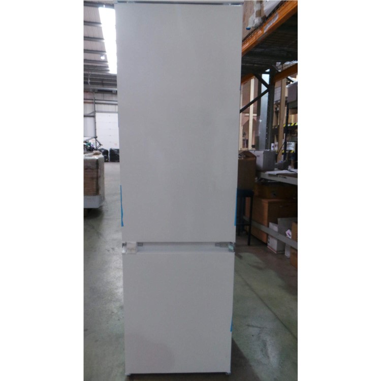 GRADE A2 - Light cosmetic damage - Zanussi ZBB28651SA 70-30 Integrated Frost Free Fridge Freezer