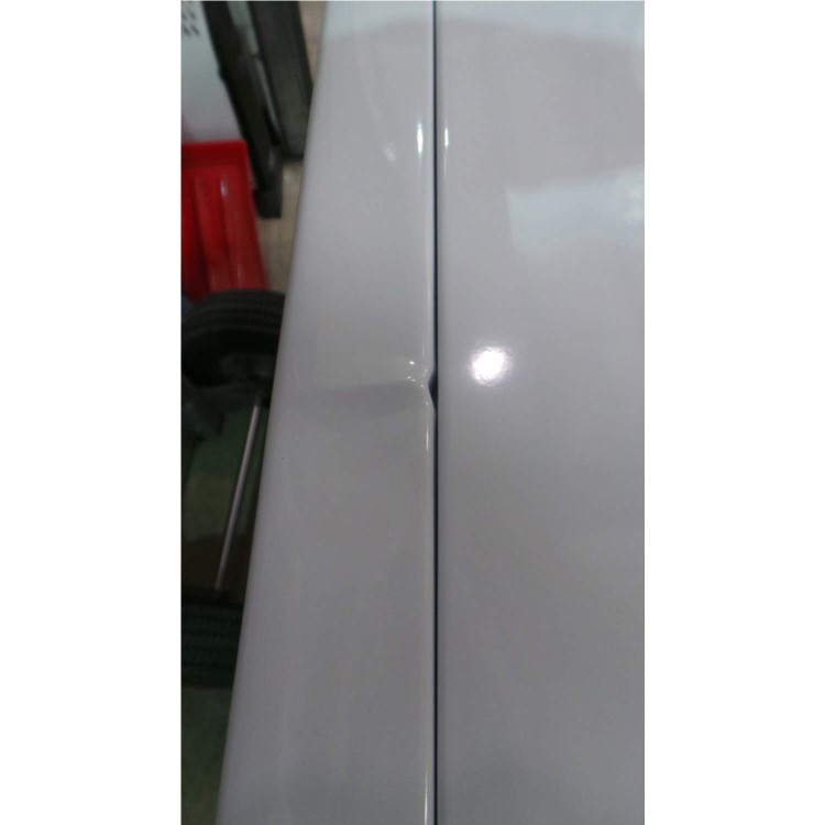 GRADE A3 - Heavy cosmetic damage - LEC CF150LW 150 Litre Chest Freezer - White