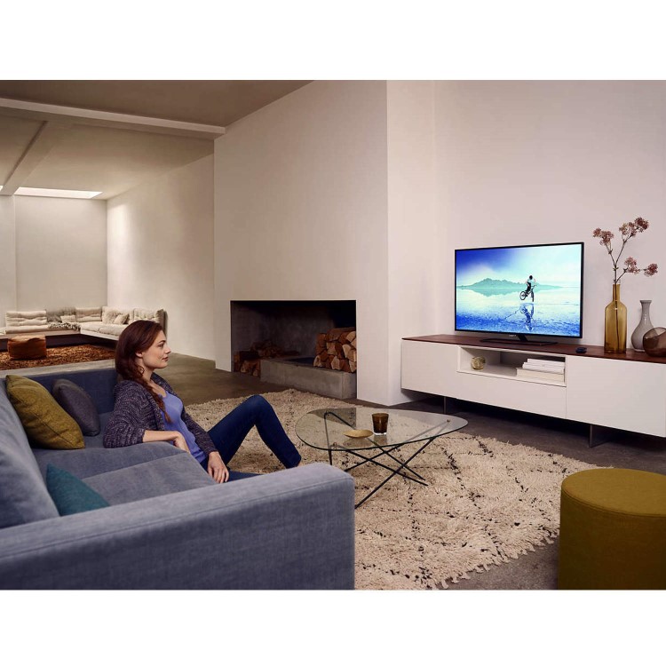 Refurbished Grade A1  Philips 40PFT5500/12/R/A 40" Full HD TV with FreeView HD - 1 Year warranty