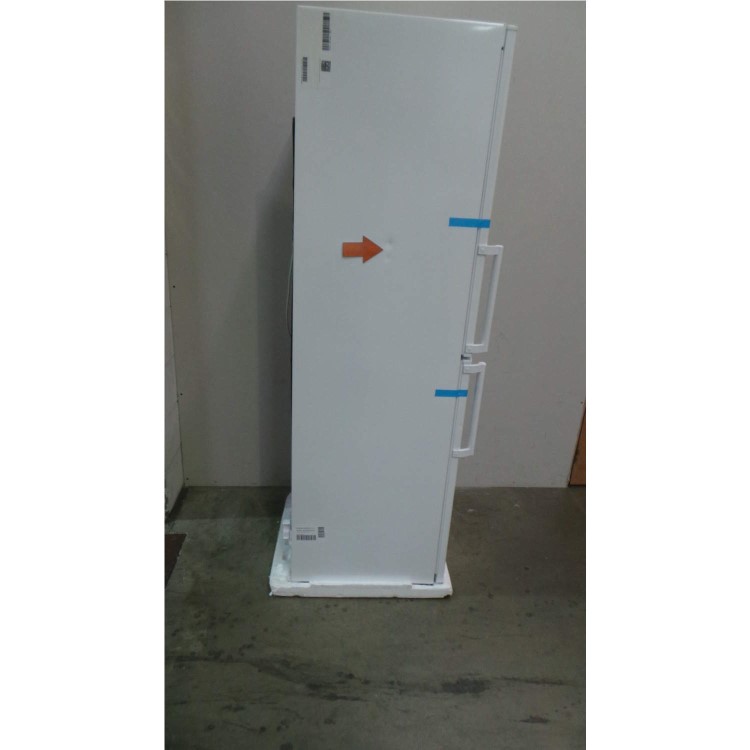 GRADE A2 - Light cosmetic damage - Bosch KGN34VW20G NoFrost Freestanding Fridge Freezer White