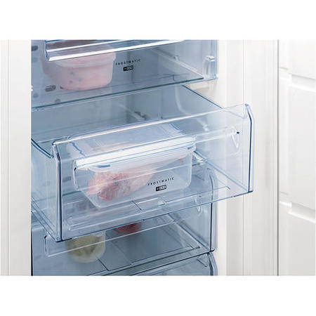 AEG SCN71800S1 50-50 Integrated Fridge Freezer