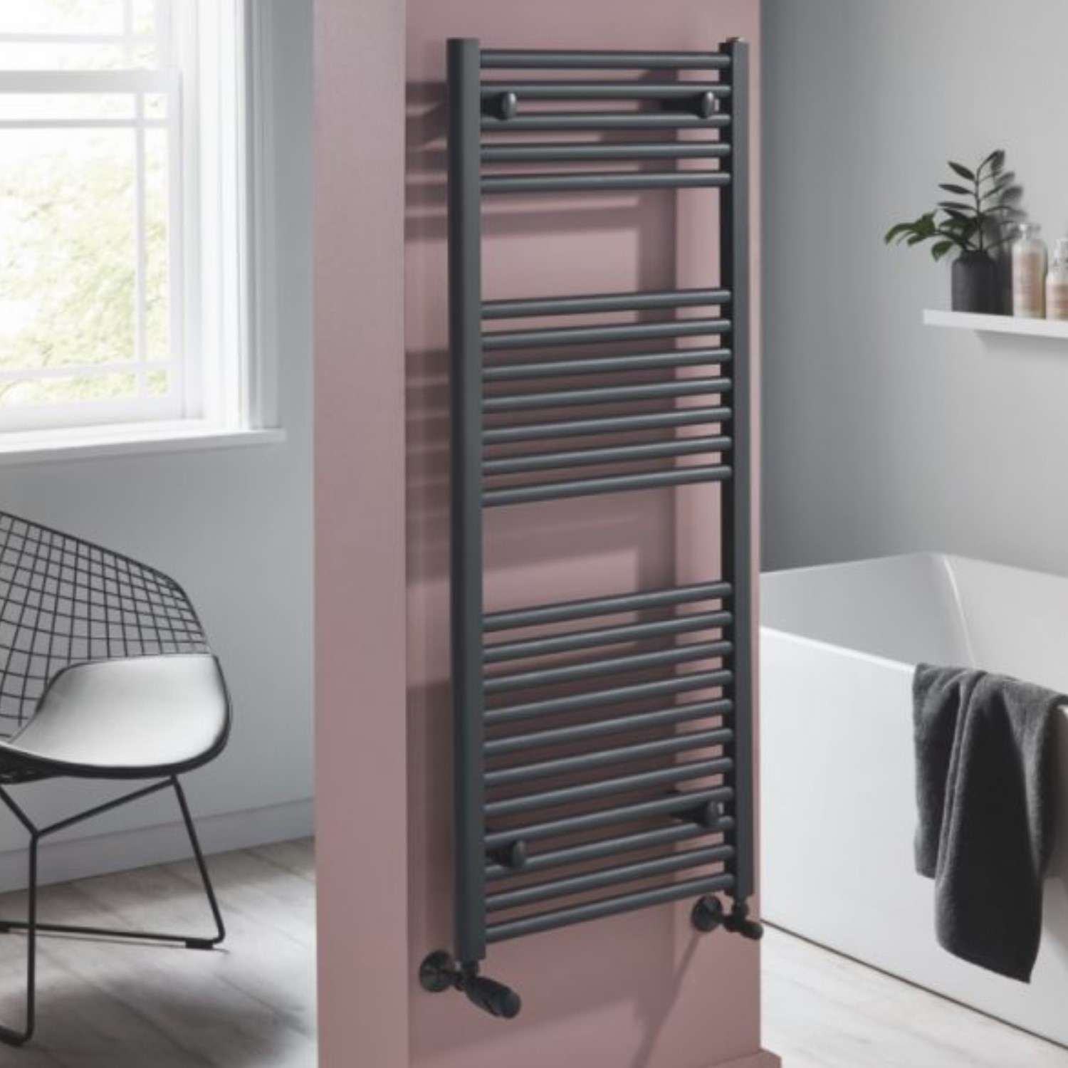 Black Heated Towel Rail Radiator 1200 x 400mm - Pisa