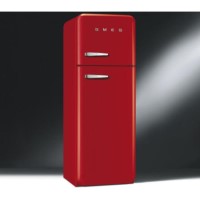 GRADE A2 - Light cosmetic damage - Smeg FAB30RFR Fifties Style Right Hand Hinge Top Mount Freestanding Fridge Freezer Red