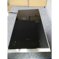 GRADE A2 - Light cosmetic damage - Neff N54D30N2 30cm Wide Domino Touch Control Two Zone Induction Hob - Black
