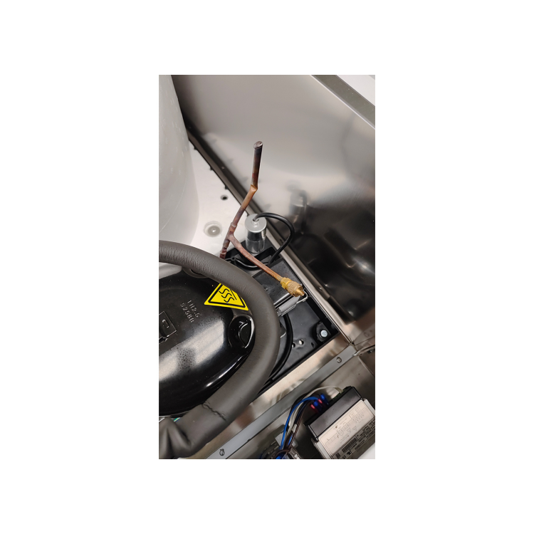 Hamoki GN1200TN Double Upright Refrigerator Stainless Steel 935ltr Gross Capacity Fitted Castors