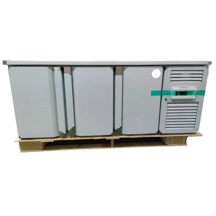 Hamoki GN3100BT 3 Door Counter Freezer - 418 Ltr 700mm Deep Ventilated Cooling