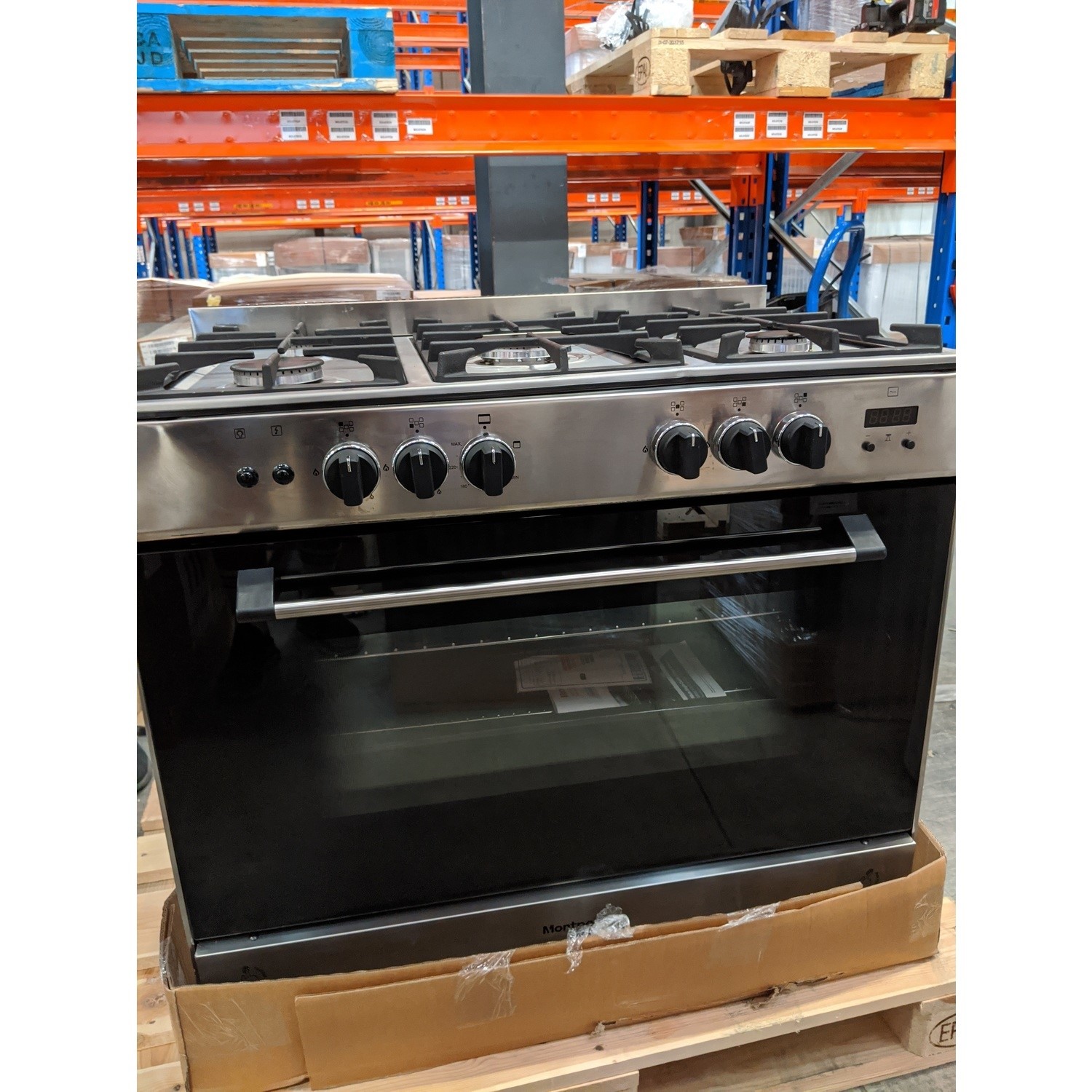 Refurbished Montpellier MR91GOX 90cm Single Cavity Gas Range Cooker