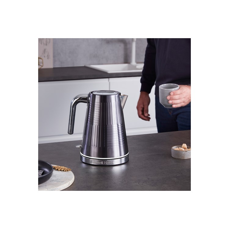 Russell Hobbs 25240 Geo Kettle - Silver