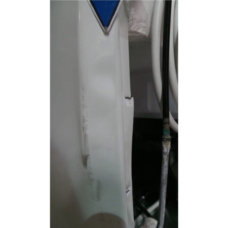 GRADE A2 - Light cosmetic damage - Smeg UKC7280FP 70-30 Sliding Rail Integrated In-column Fridge Freezer