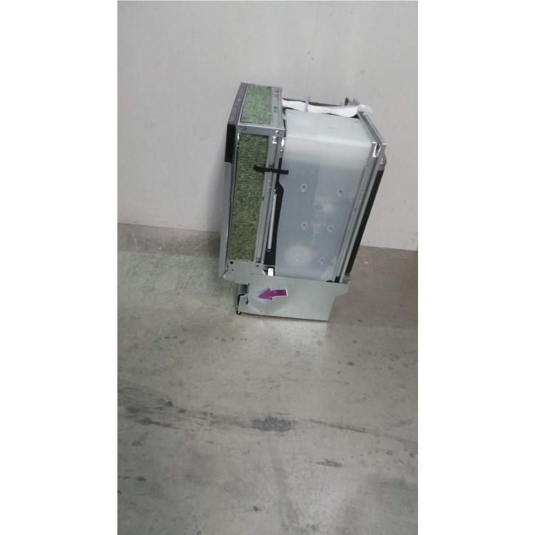 GRADE A2 - Light cosmetic damage - Whirlpool ADG8900 6th Sense 13 Place Fully Integrated Dishwasher