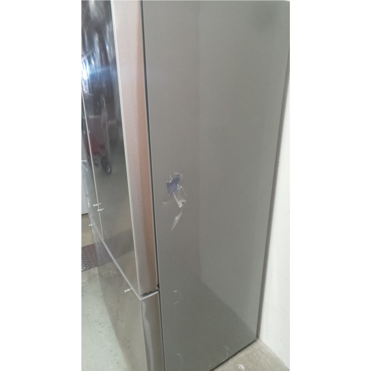 GRADE A2 - Hisense RF697N4ZS1 Freestanding Fridge Freezer Stainless Steel French Door