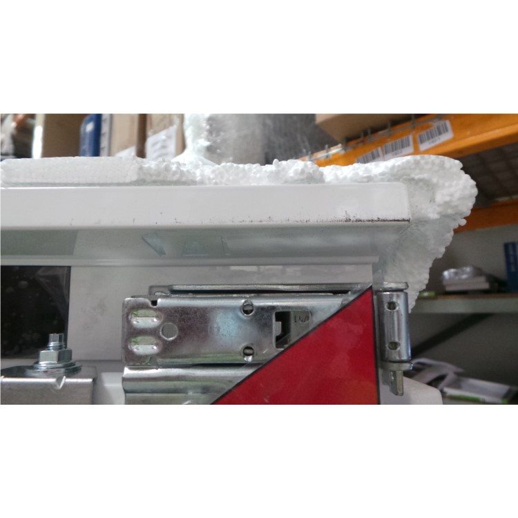 GRADE A3  - AEG SKZ81800C0 Tall Integrated Fridge With LongFresh Drawers