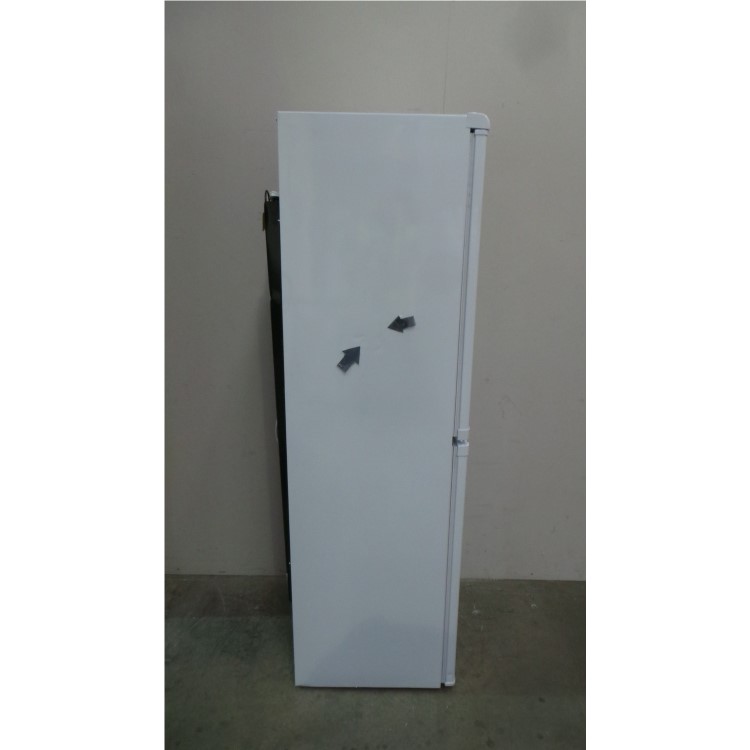 GRADE A3 - Heavy cosmetic damage - Hotpoint RFAA52P Ice Diamond Freestanding Fridge Freezer Polar White