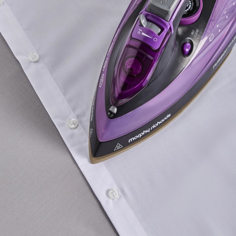 Morphy Richards 303140 Turbosteam 2800W Steam Iron – Purple  Powerful Steam & Easy Ironing