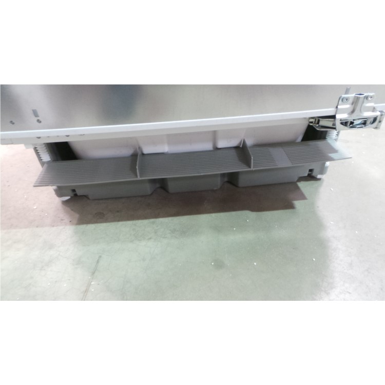 GRADE A3  - GRADE A2  - Bosch GUD15A50GB Classixx Integrated Under Counter Freezer