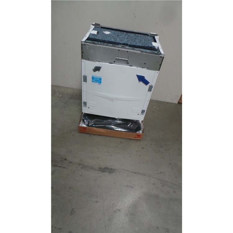 GRADE A3  - BEKO DIN15210 12 Place Fully Integrated Dishwasher
