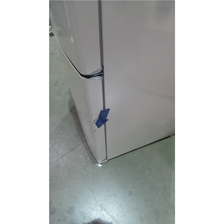 GRADE A3 - Servis C60185NFC Retro Right Hand Hinge Freestanding Fridge Freezer Cream