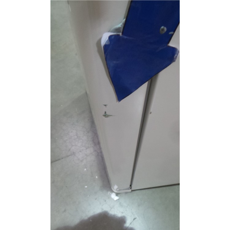 GRADE A3 - Servis C60185NFC Retro Right Hand Hinge Freestanding Fridge Freezer Cream