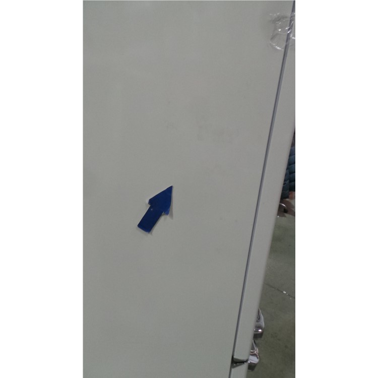 GRADE A3 - Servis C60185NFC Retro Right Hand Hinge Freestanding Fridge Freezer Cream
