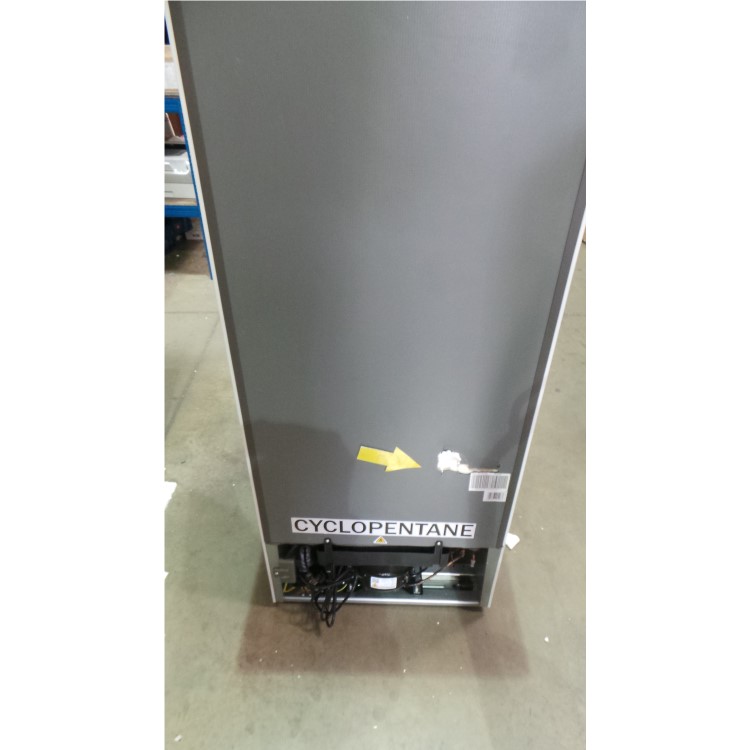 GRADE A3  - Hisense RB320D4WW1  Freestanding Fridge Freezer