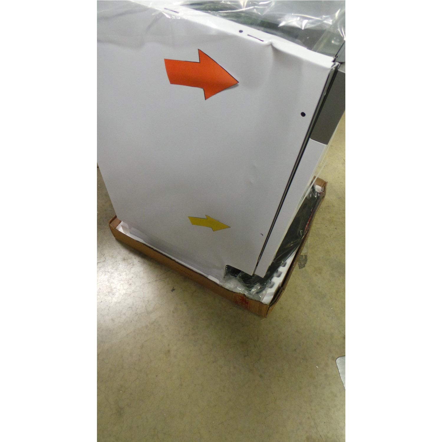 GRADE A2 BEKO DIN15210 12 Place Fully Integrated Dishwasher 77304349