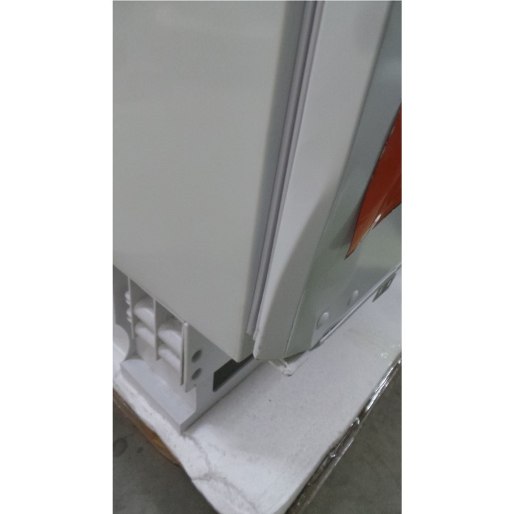 GRADE A3 - Baumatic BR100 118 Litre Integrated Under Counter Fridge With Ice Box