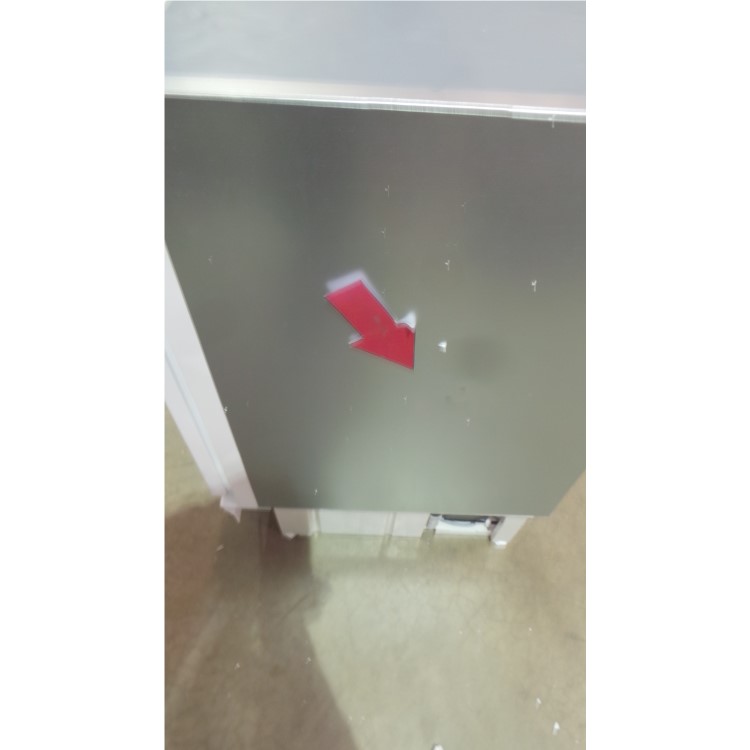 GRADE A3 - Hotpoint HLA1 Integrated Under Counter Fridge