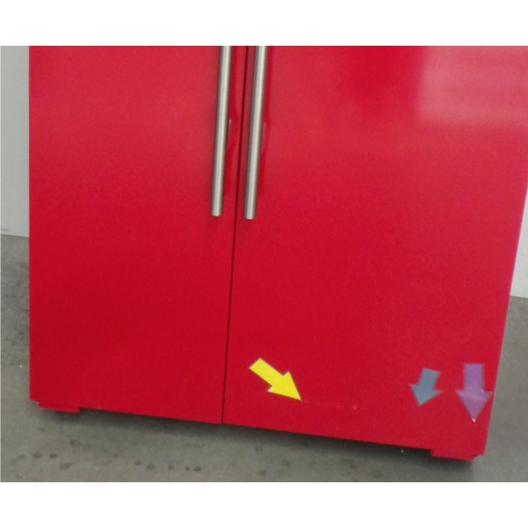 GRADE A2  - Britannia FF-MONTANA-R Montana American Fridge Freezer With Ice And Water Dispenser
