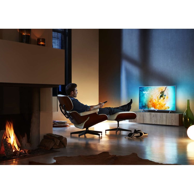 GRADE A1 - Philips 32" Full HD Andriod LED TV with Ambilight - 1 Year Warranty