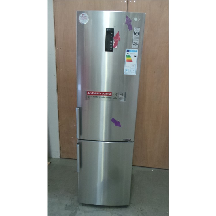 GRADE A2 - LG GBB60SAFFB Freestanding Fridge Freezer - Silver