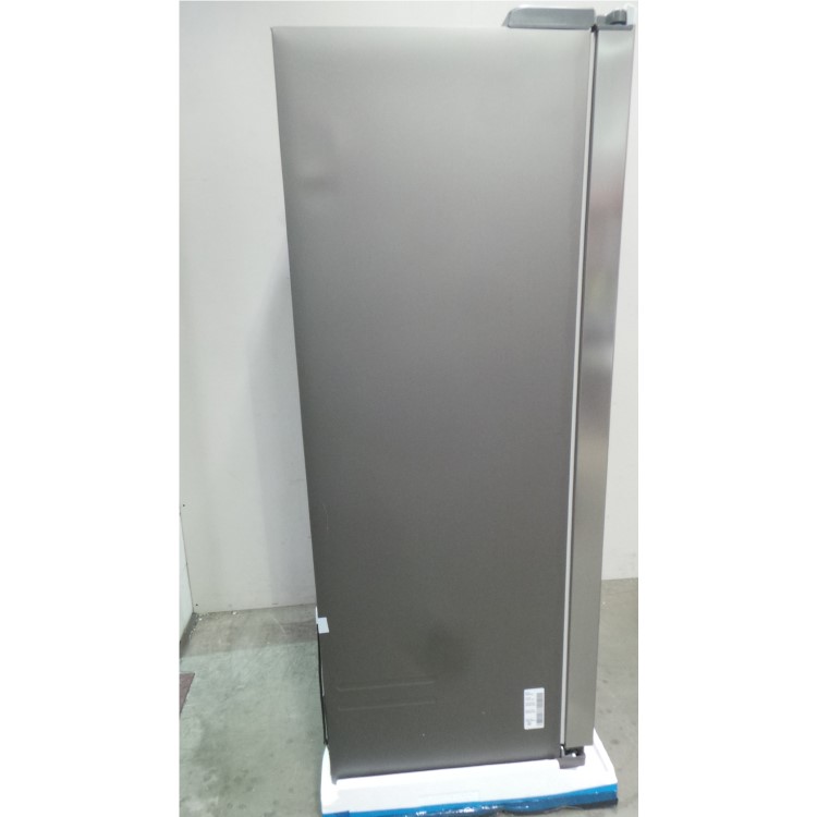 GRADE A2 - Samsung RSG5UUSL1 G-series American Fridge Freezer With Ice And Water Dispenser Stainless Steel Look